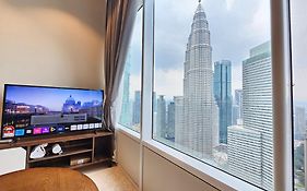 Sky Suites Klcc By Staylar